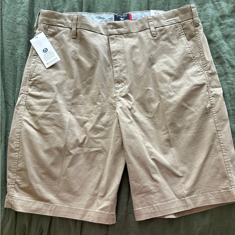 Dockers Men’s Khaki Shorts
